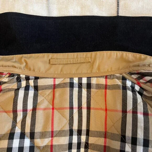 Like New! Quilted Barn Jacket with Corduroy Collar and Plaid Lining | Size XS-S - Picture 7 of 10